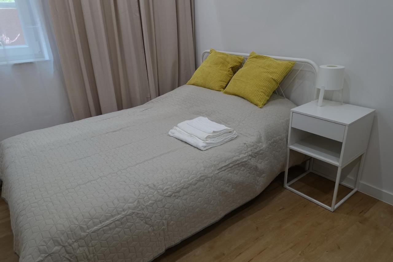 Three Rooms Apartment Krakau Buitenkant foto